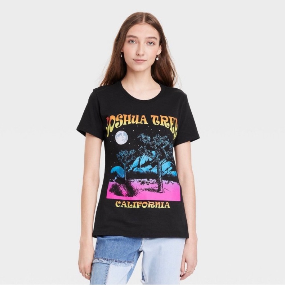 Joshua Tree California Women’s Boyfriend Short Sleeve Graphic T-shirt Size XXL